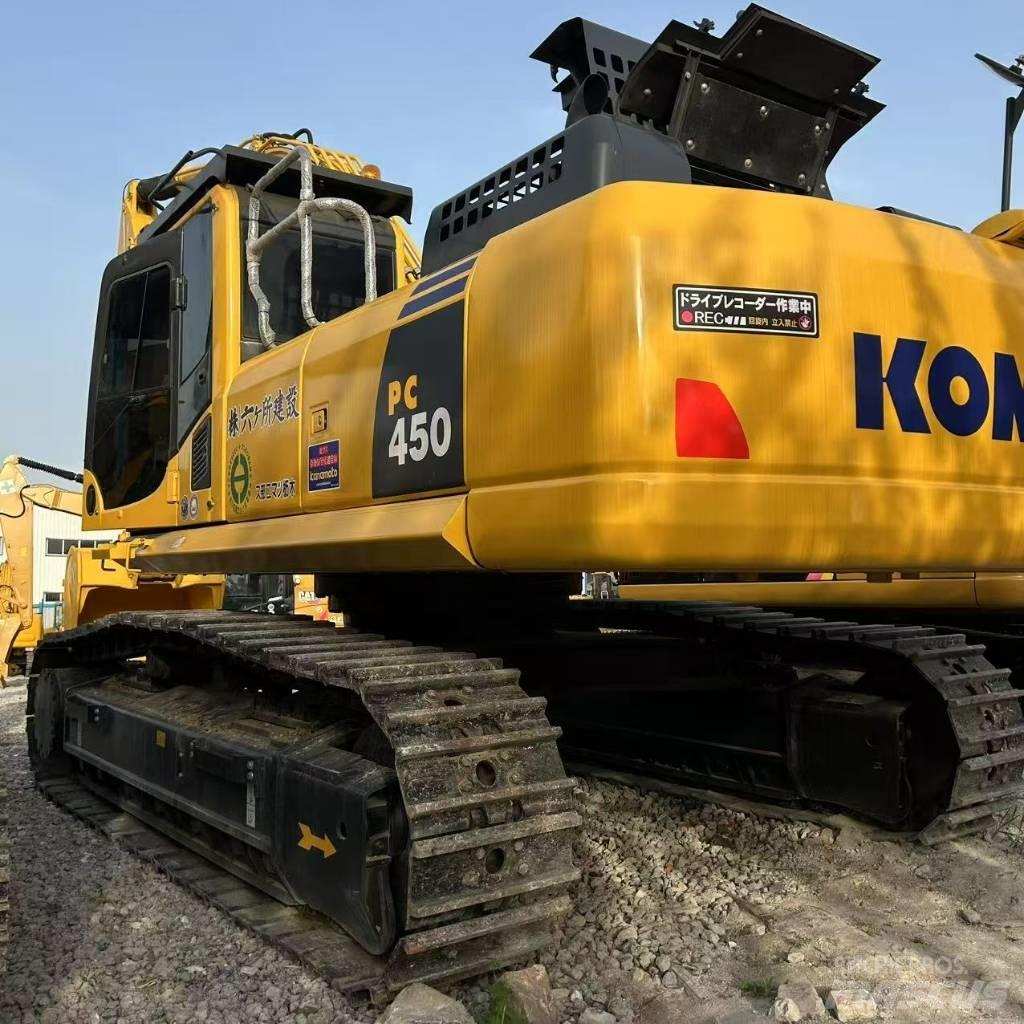 Komatsu 450 Гусеничні екскаватори