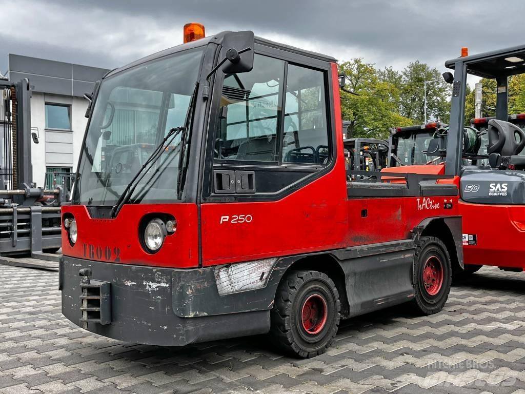 Linde P 250 Тягачі колісні