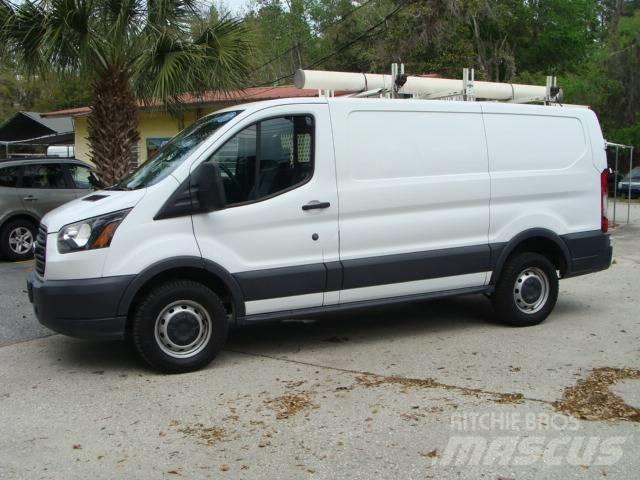Ford T250 Фургони
