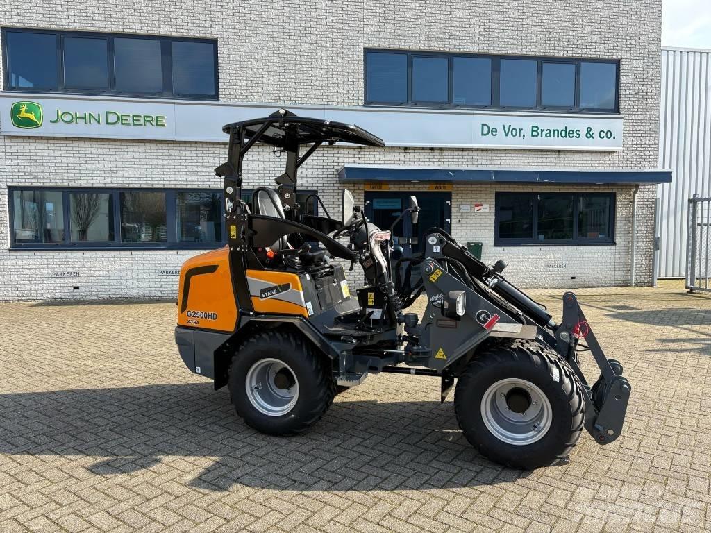 Giant G2500HD Xtra Малі навантажувачі