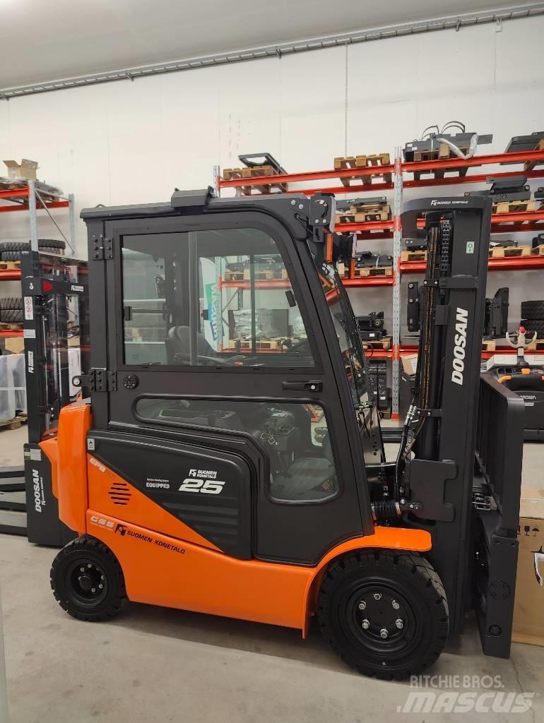 Doosan B25NS TARJOUS! Електронавантажувачі