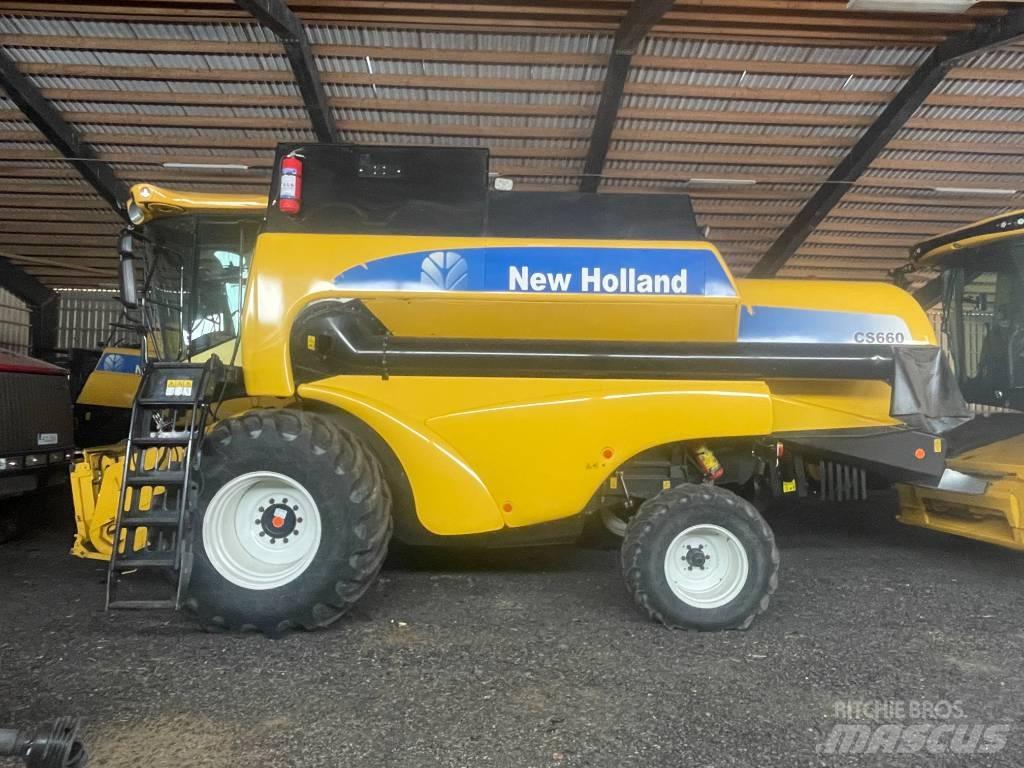 New Holland CS660 Зернозбиральні комбайни
