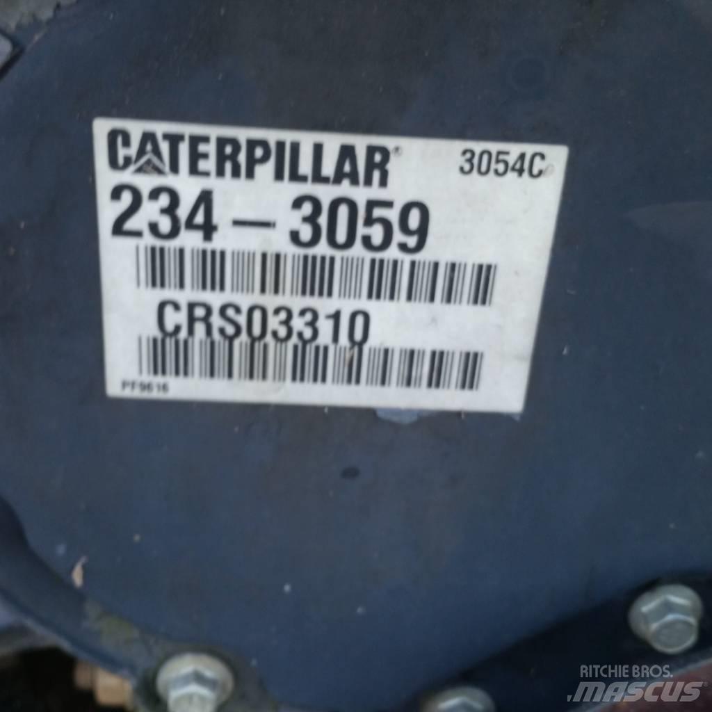 CAT 3054 C Двигуни