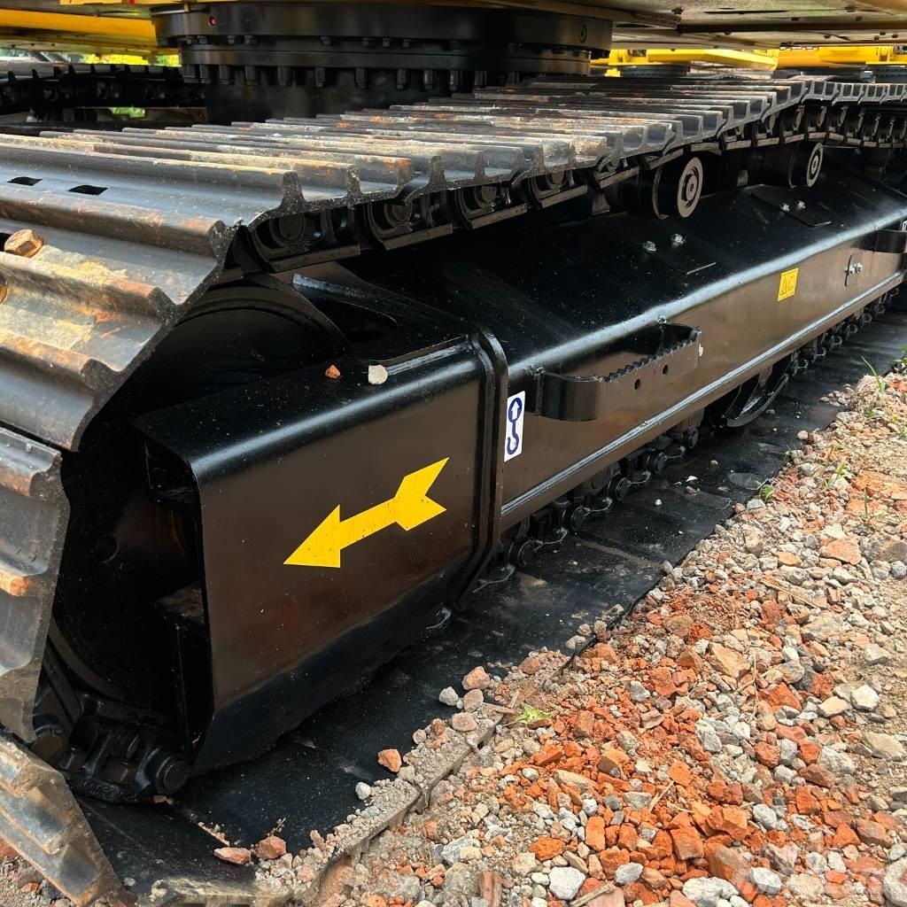 CAT 320D2L Гусеничні екскаватори