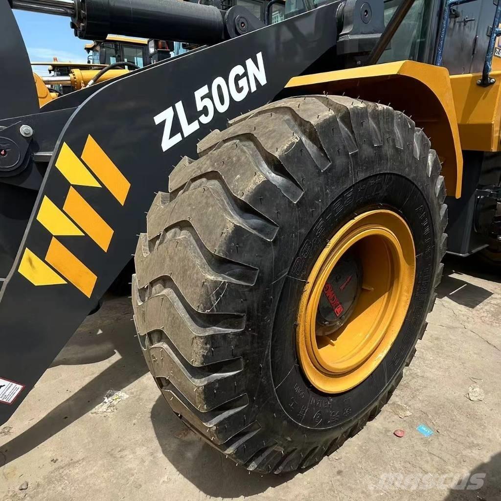 XCMG ZL 50 GN Фронтальні навантажувачі