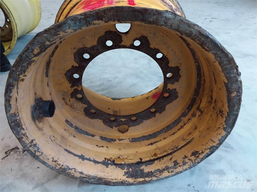 Rottne H20 24x30,5 Шини