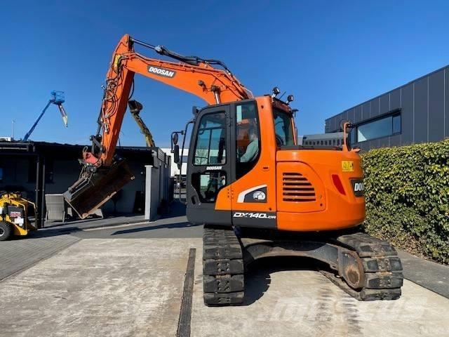 Doosan DX140 LCR-5 Гусеничні екскаватори