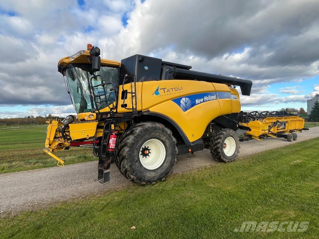 New Holland CX 8080 Зернозбиральні комбайни