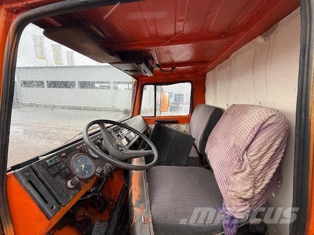 Unimog 424 USED CAB Кабіни
