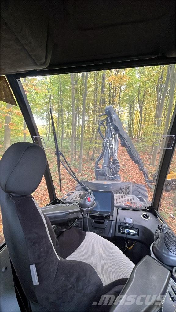 Ponsse Ergo 8W Харвестери