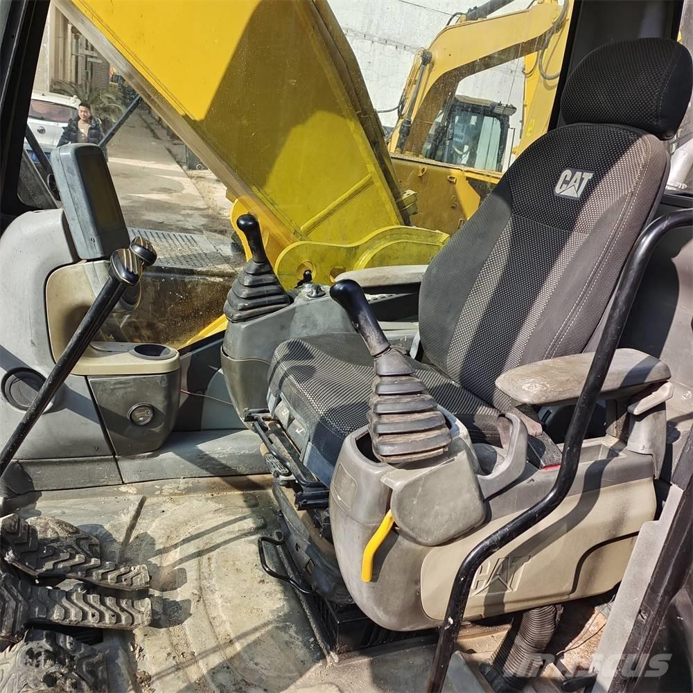CAT 329 D Гусеничні екскаватори