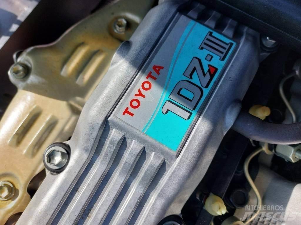 Toyota FDZN30 Інше