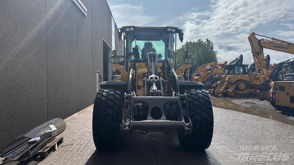 Volvo L 90 H Фронтальні навантажувачі