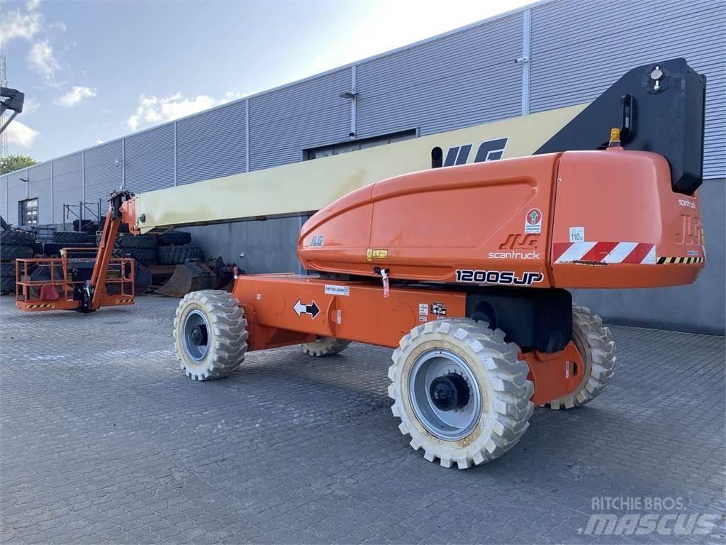 JLG 1200SJP Колінчаті підйомники