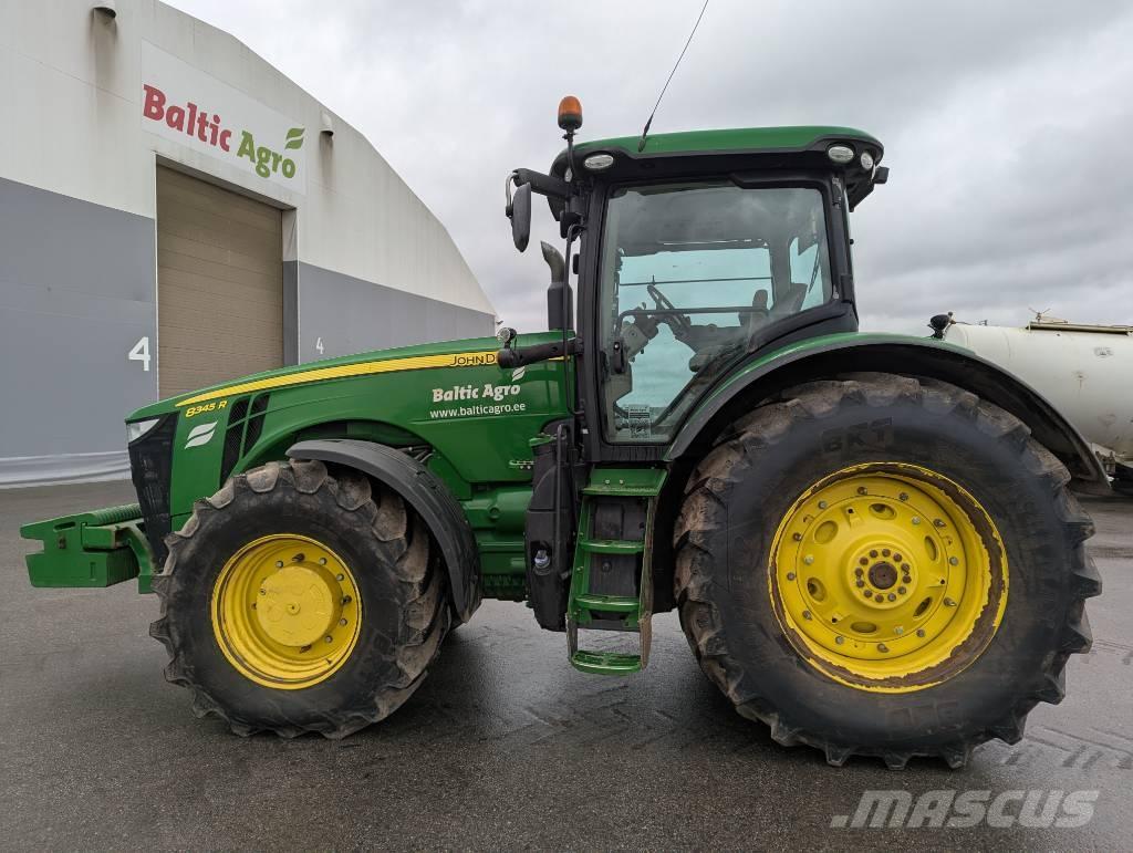 John Deere 8345 R Трактори