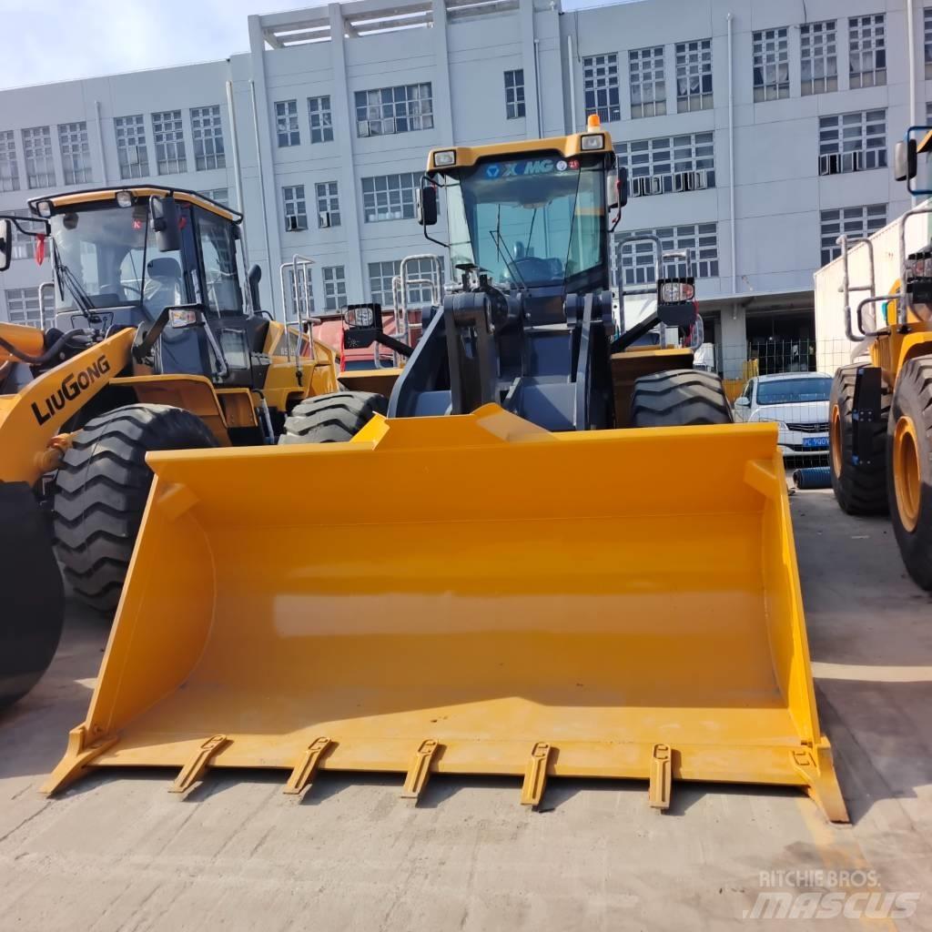 XCMG ZL 50 GN Фронтальні навантажувачі