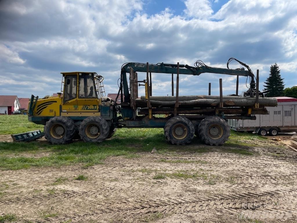 HSM 208 F Форвардери