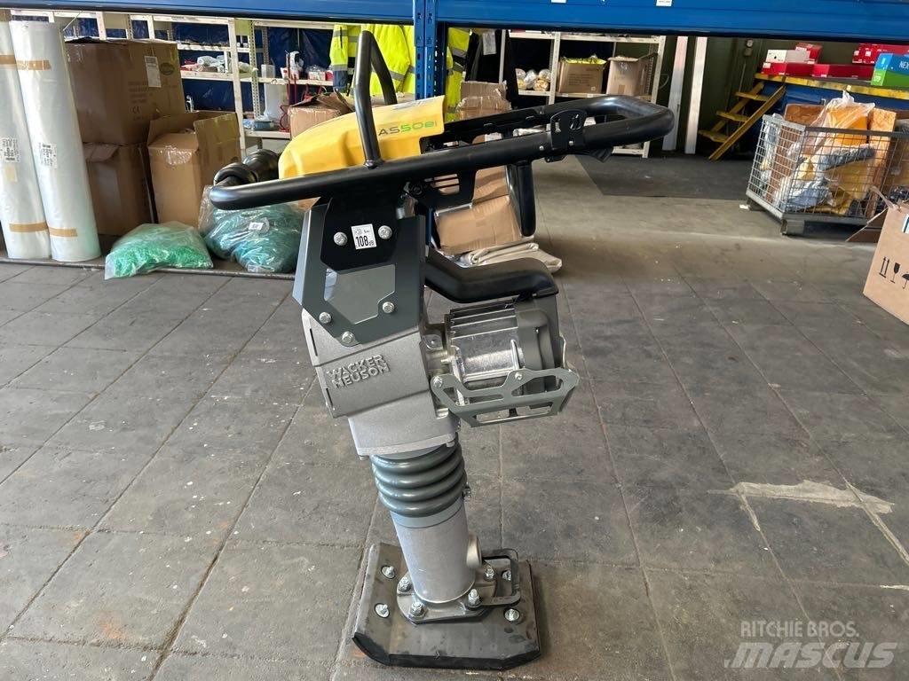 Wacker Neuson AS50e Трамбувальники