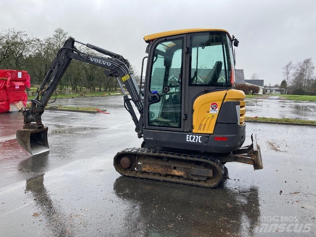 Volvo Ec27 Міні-екскаватори < 7т