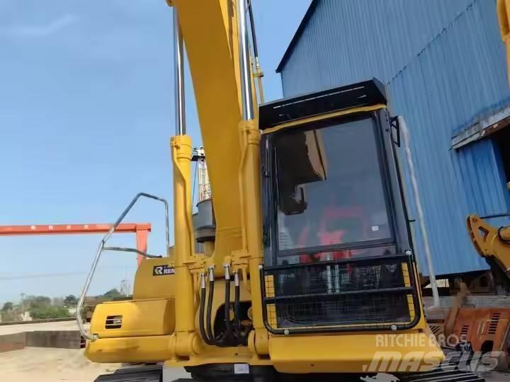 Komatsu PC300 Гусеничні екскаватори