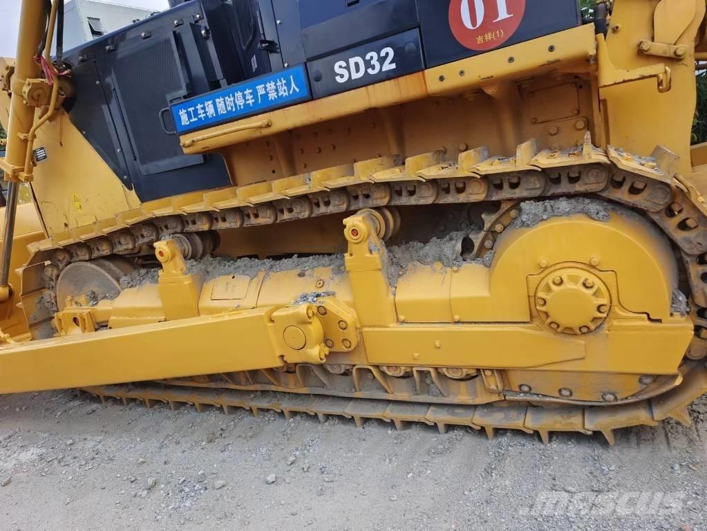 Shantui SD 32 Гусеничні бульдозери