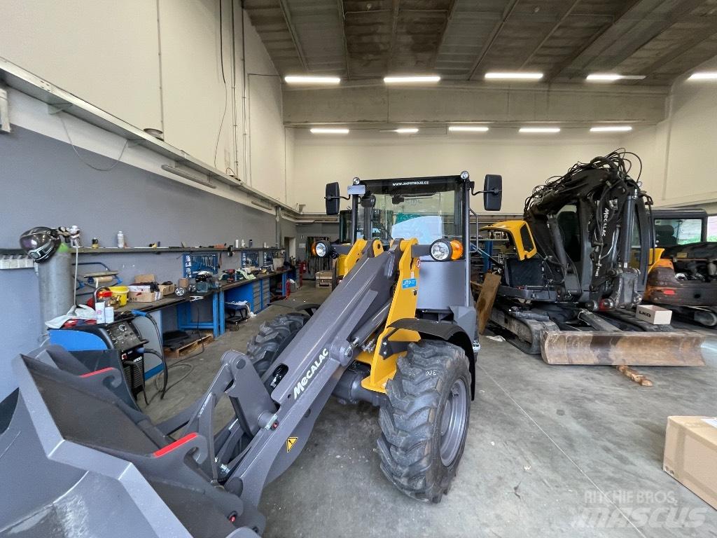 Mecalac AX 850 Фронтальні навантажувачі