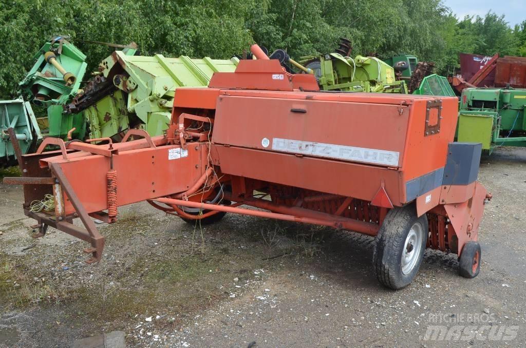 Deutz-Fahr HD490 Тюкові прес-підбирачі