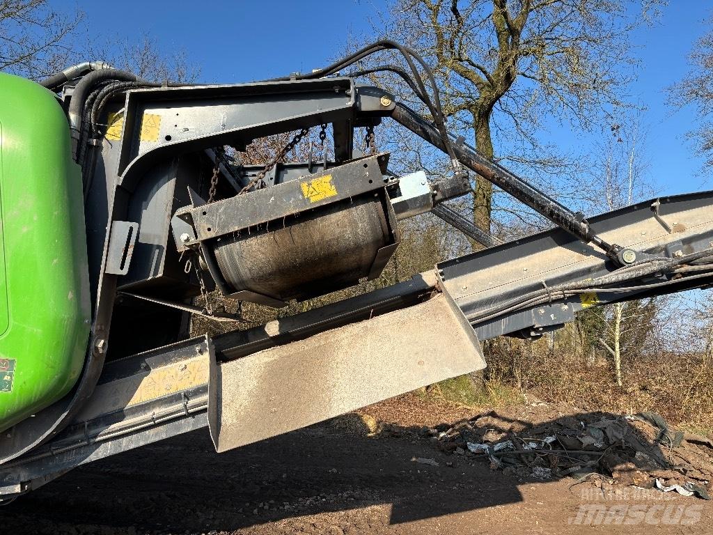 Terex BISON 180 Просіювачі