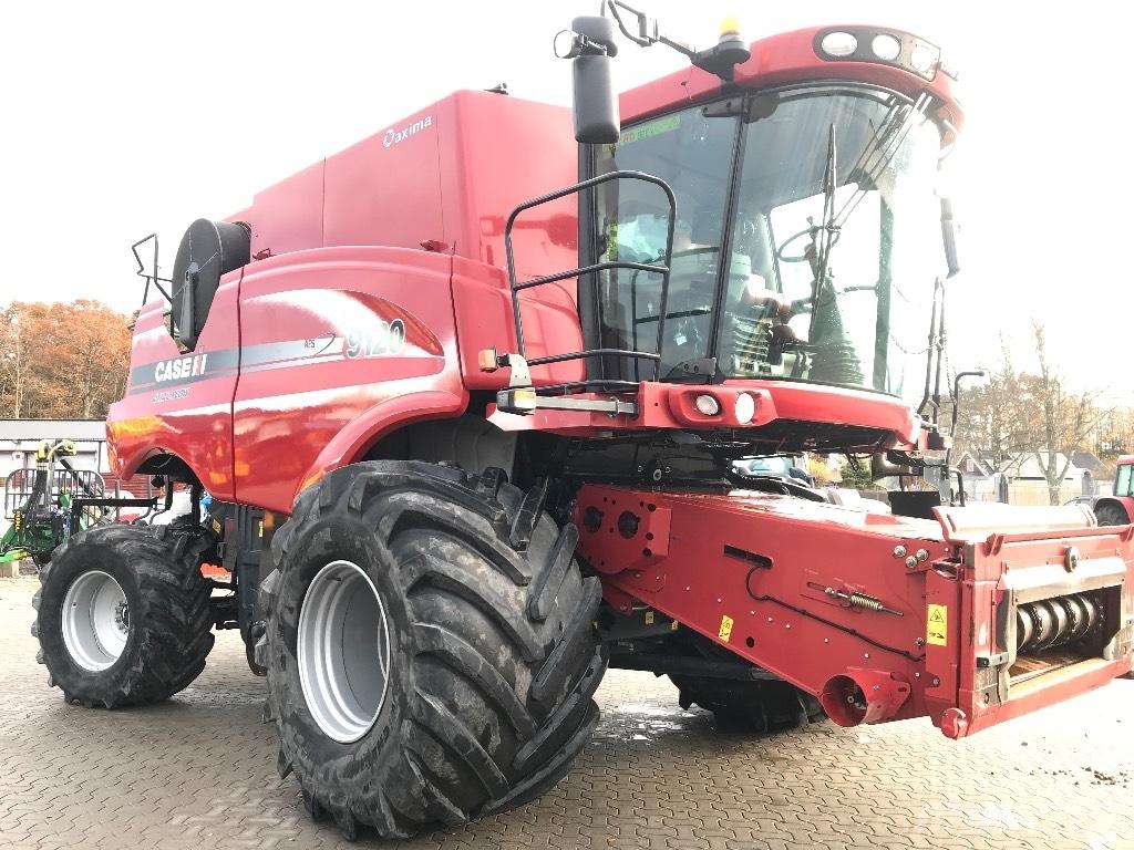 Case IH 9120 Зернозбиральні комбайни