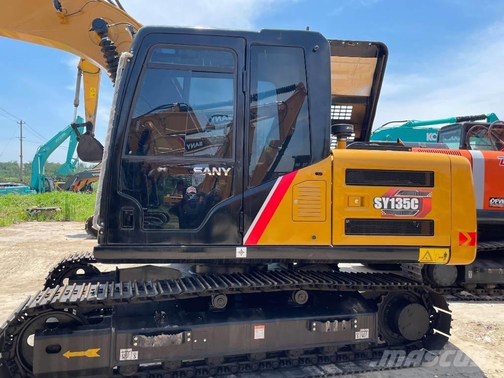 Sany 135C Гусеничні екскаватори