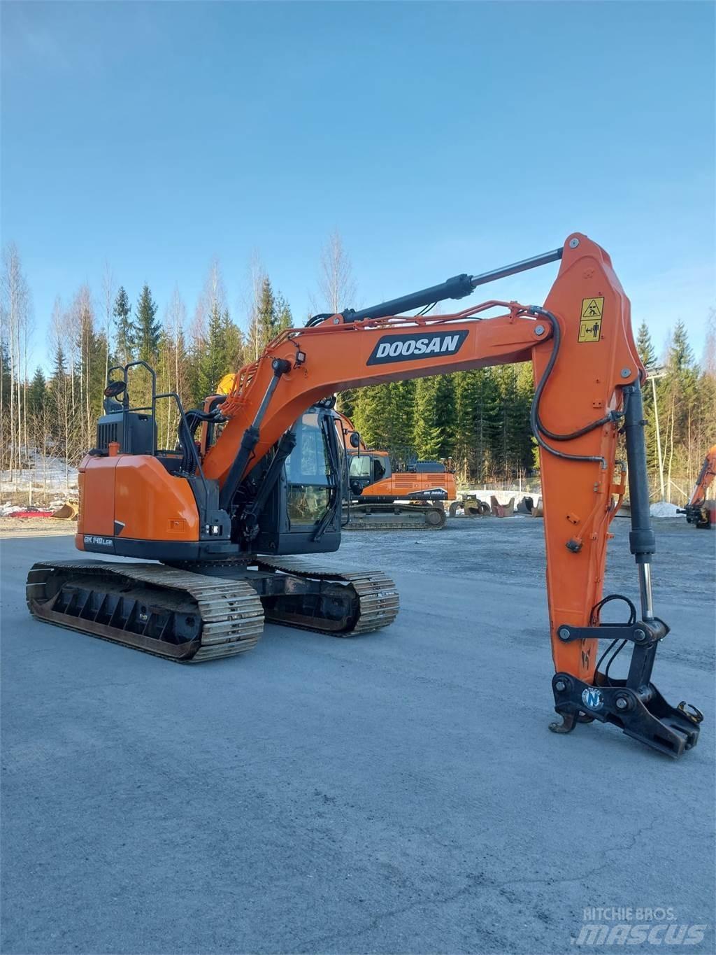 Doosan DX 140LCR 7 Гусеничні екскаватори