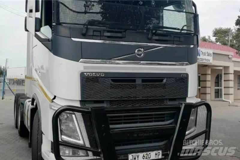 Volvo FH440 Вантажівки / спеціальні