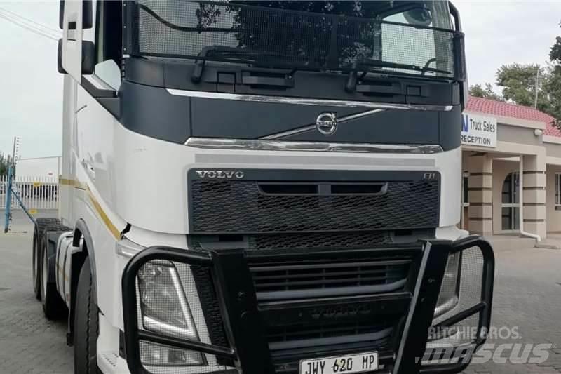Volvo FH440 Вантажівки / спеціальні