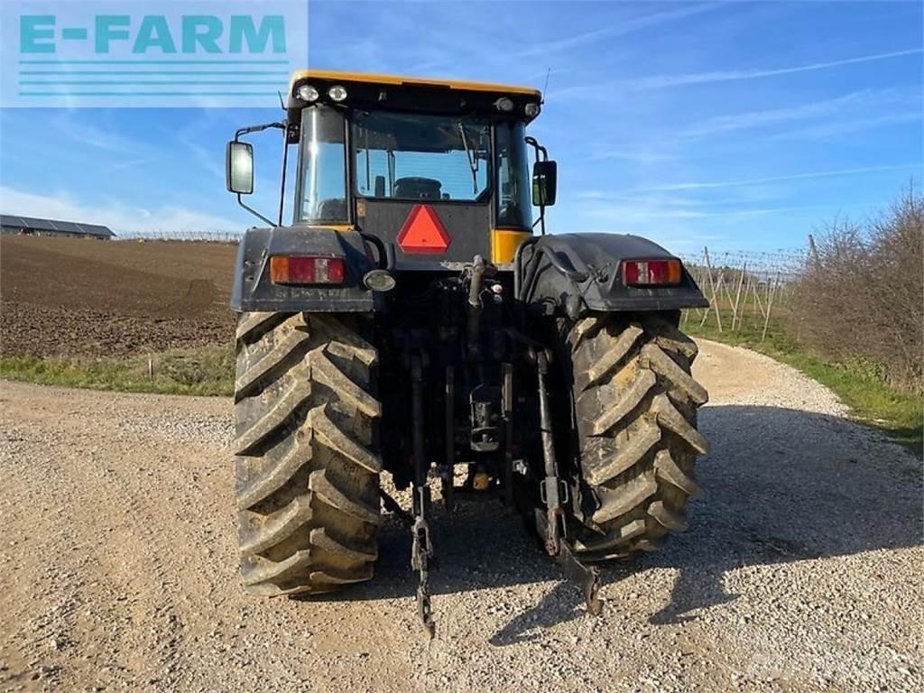 JCB fastrac 8250 Трактори