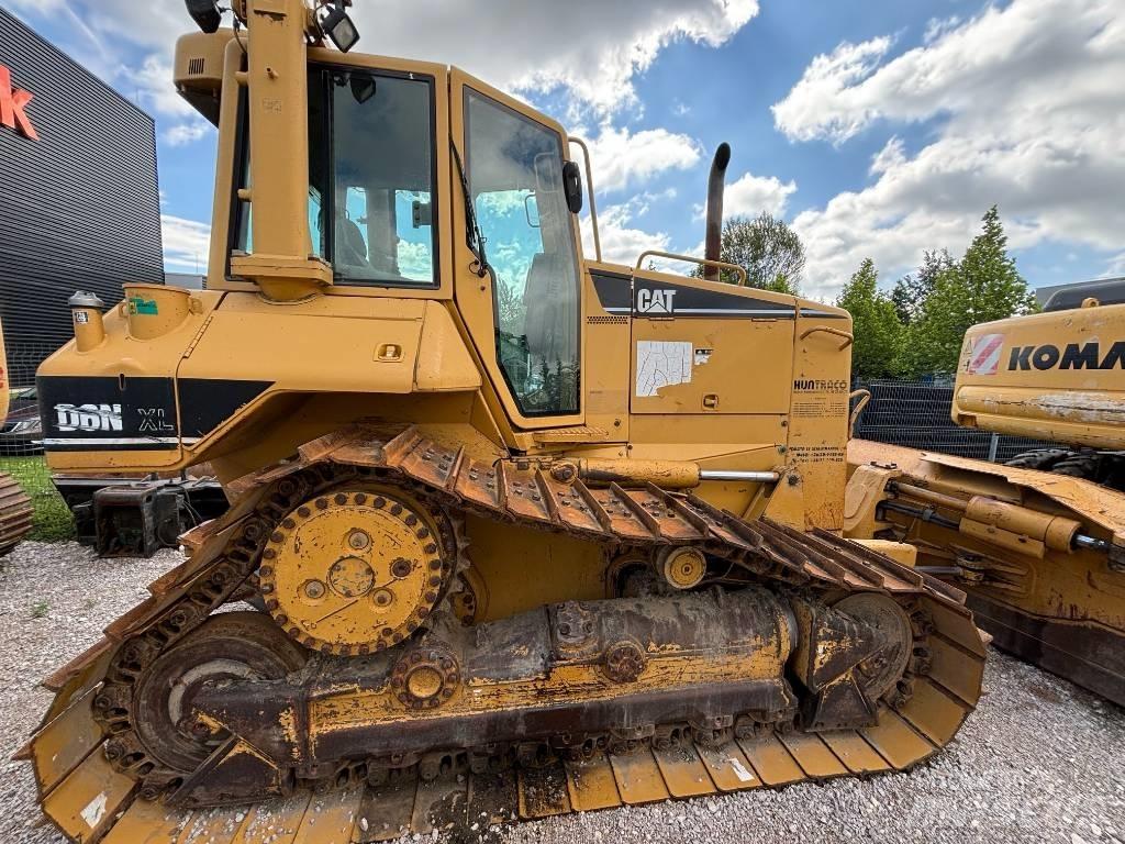 CAT D 6 N XL Гусеничні бульдозери