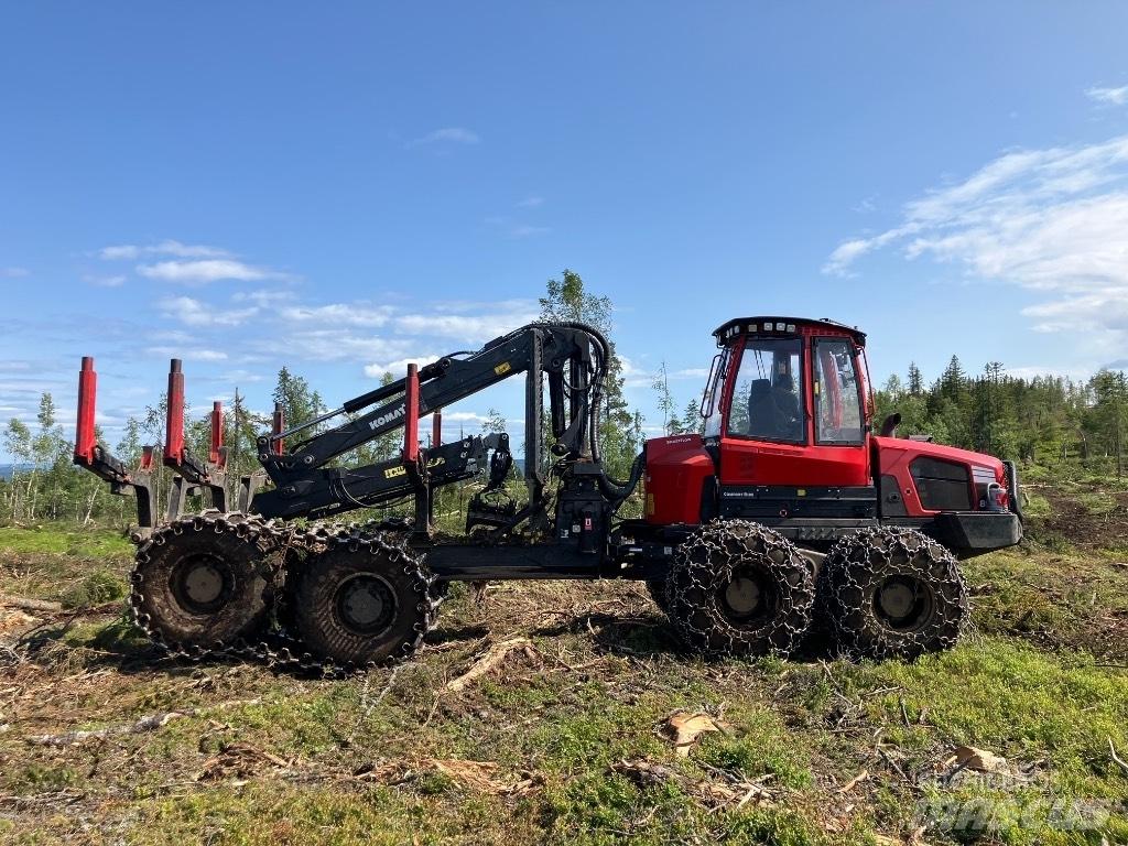 Komatsu 895 Форвардери