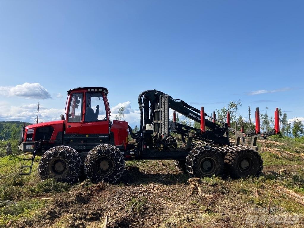 Komatsu 895 Форвардери