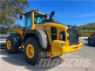 Volvo L 120 H Фронтальні навантажувачі