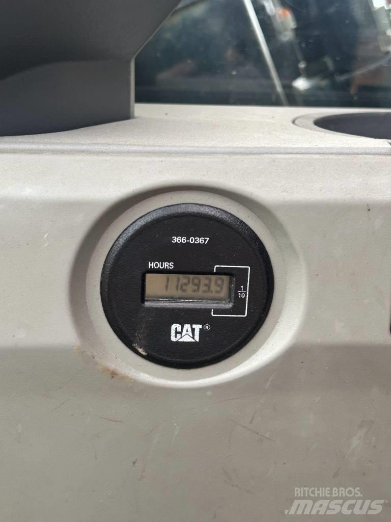 CAT 329 EL Гусеничні екскаватори