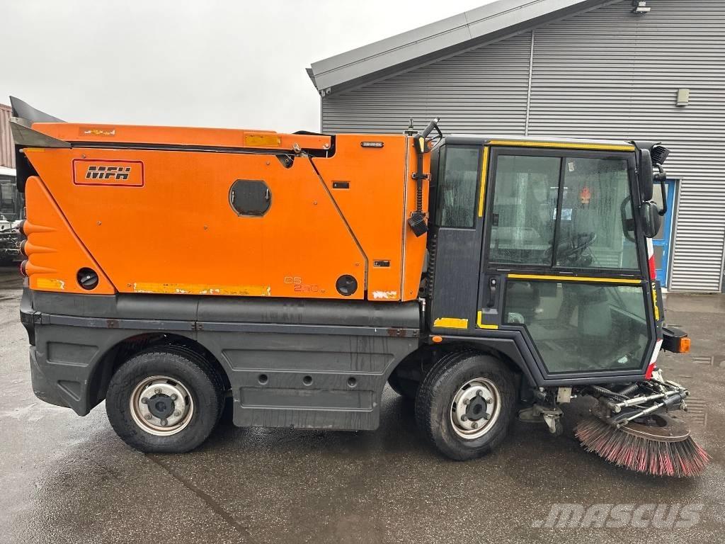 Schmidt MFH 250 Підмітальні машини