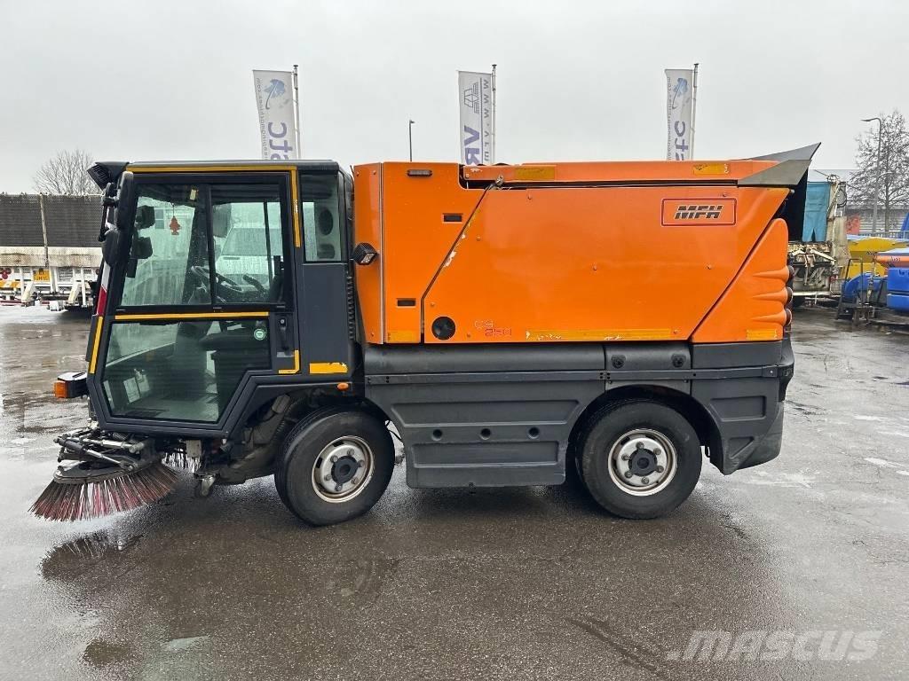 Schmidt MFH 250 Підмітальні машини