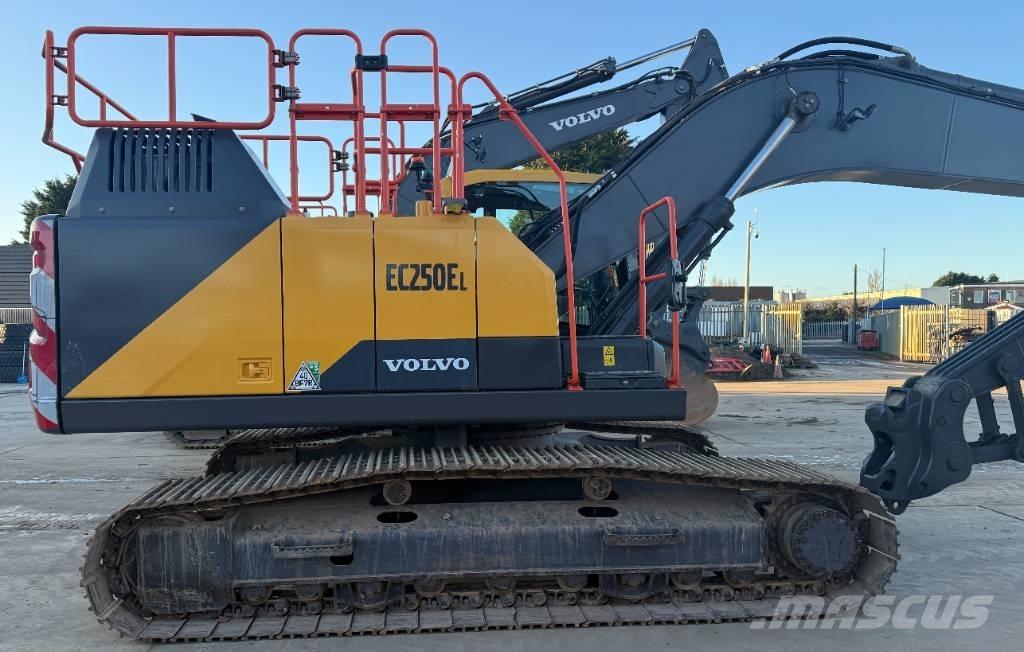 Volvo EC 250 EL Гусеничні екскаватори