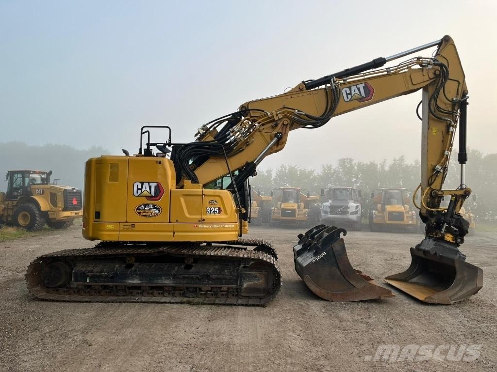 CAT 325 Гусеничні екскаватори