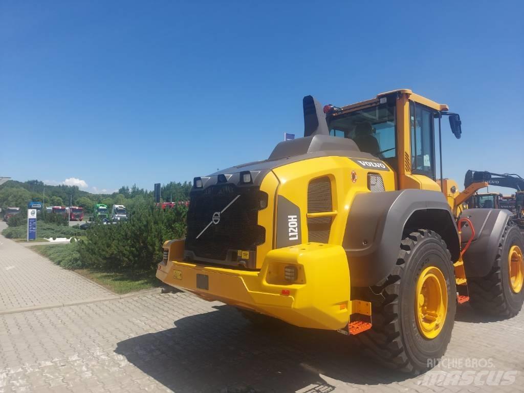 Volvo L 120 H Фронтальні навантажувачі