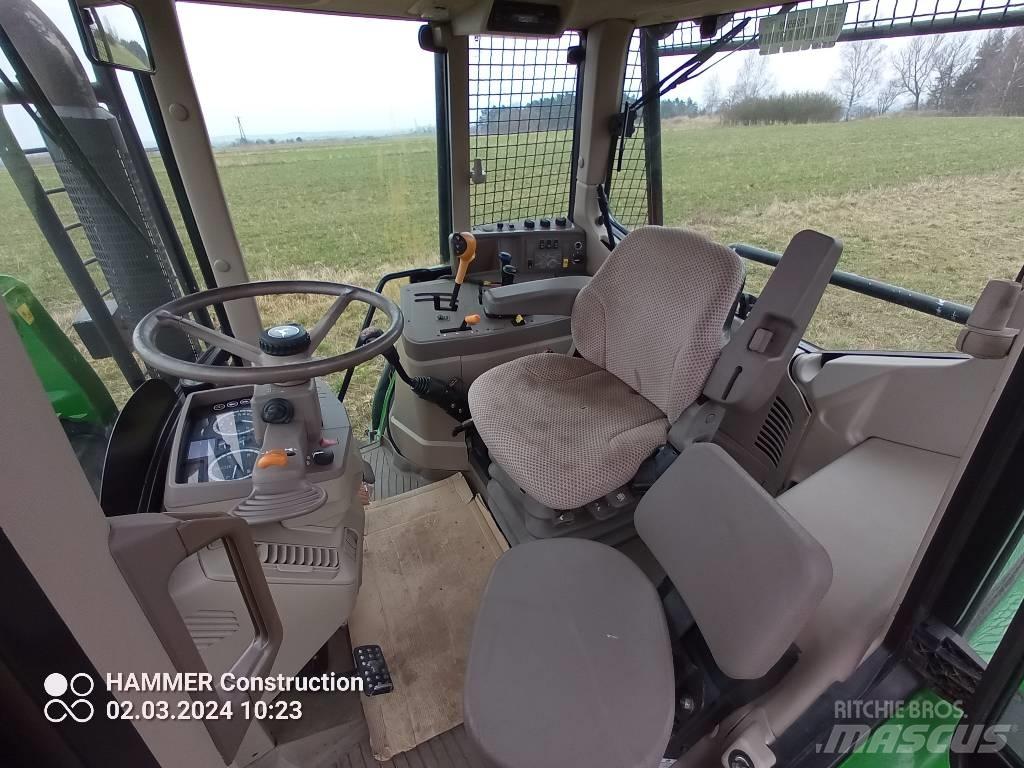 John Deere 6115M Лісогосподарські трактори