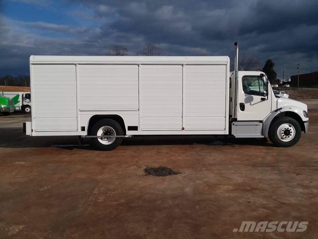 Freightliner M2 Вантажівки для доставки напоїв