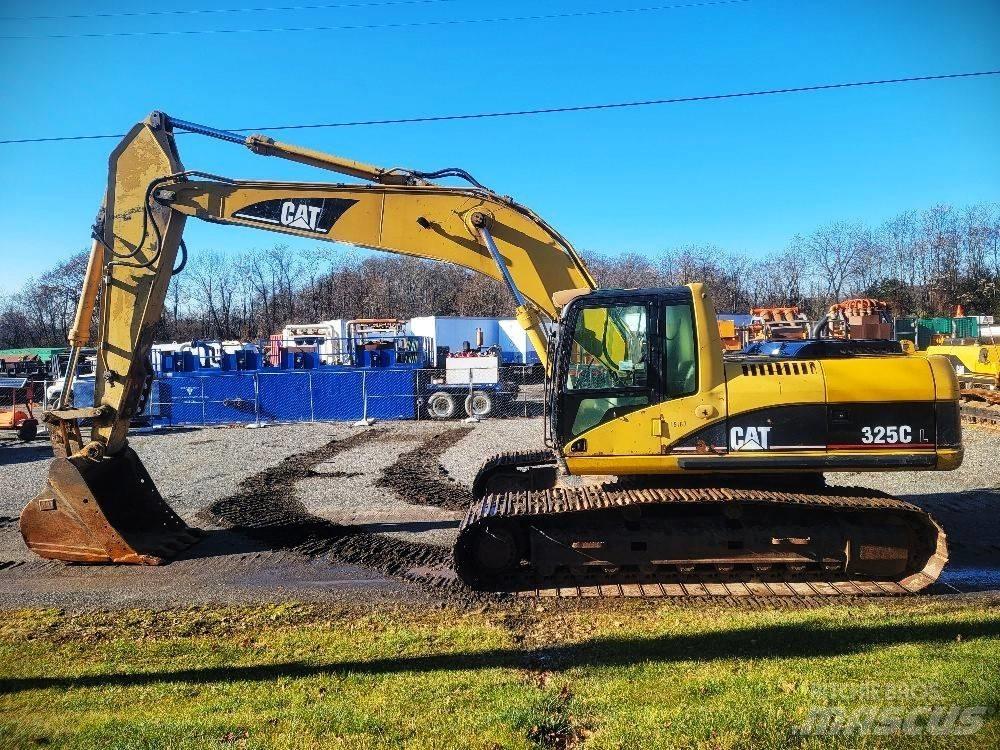 CAT 325 CL Гусеничні екскаватори