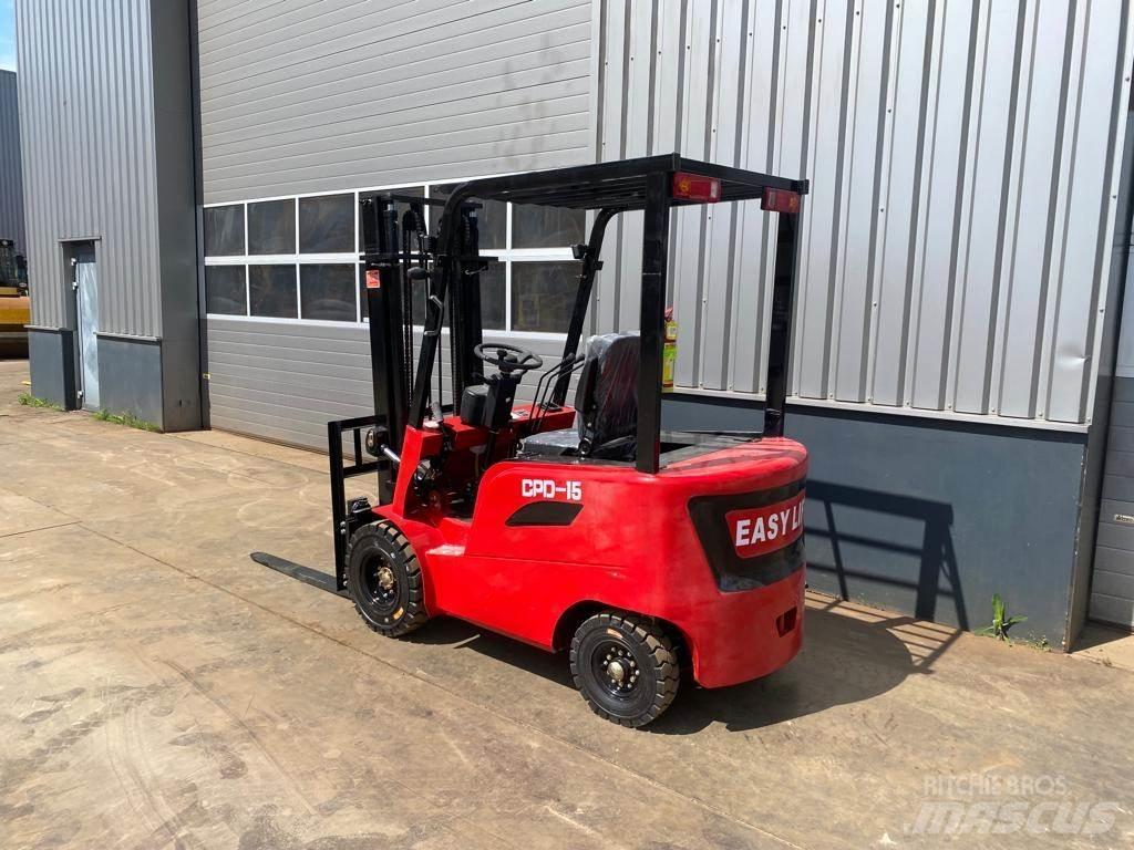 EasyLift CPD 15 Інше