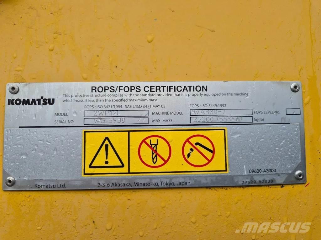 Komatsu WA 380 - 7 Фронтальні навантажувачі