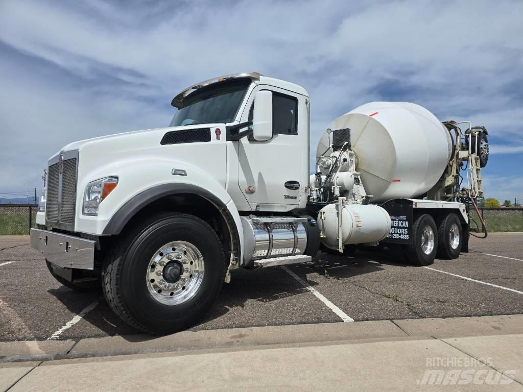 Kenworth T 880 Вантажівки / спеціальні